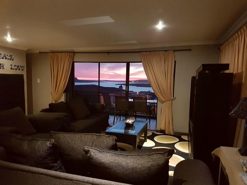 Seagulls Guest House 兰格班 外观 照片