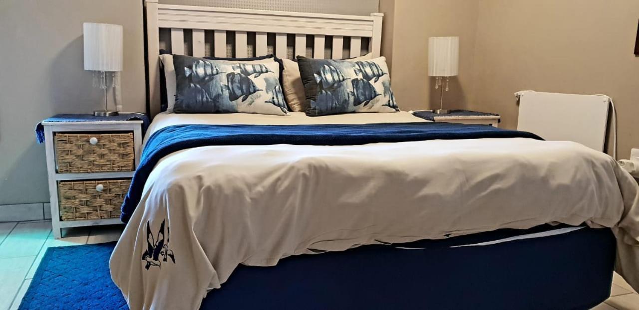 Seagulls Guest House 兰格班 外观 照片