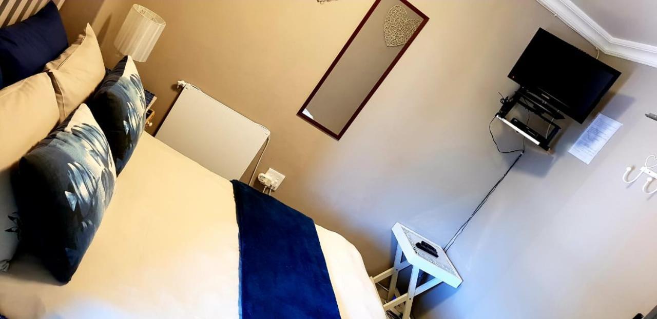 Seagulls Guest House 兰格班 外观 照片