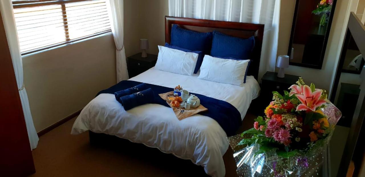 Seagulls Guest House 兰格班 外观 照片